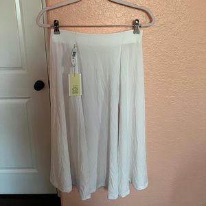 White beach skirt